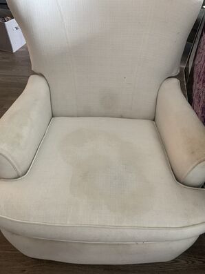 Upholstery Cleaning Services in Silver Spring, MD (1)